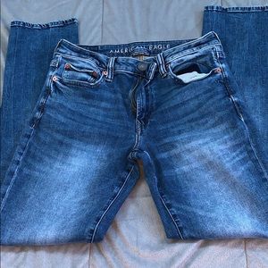 A pair of American eagle jeans.